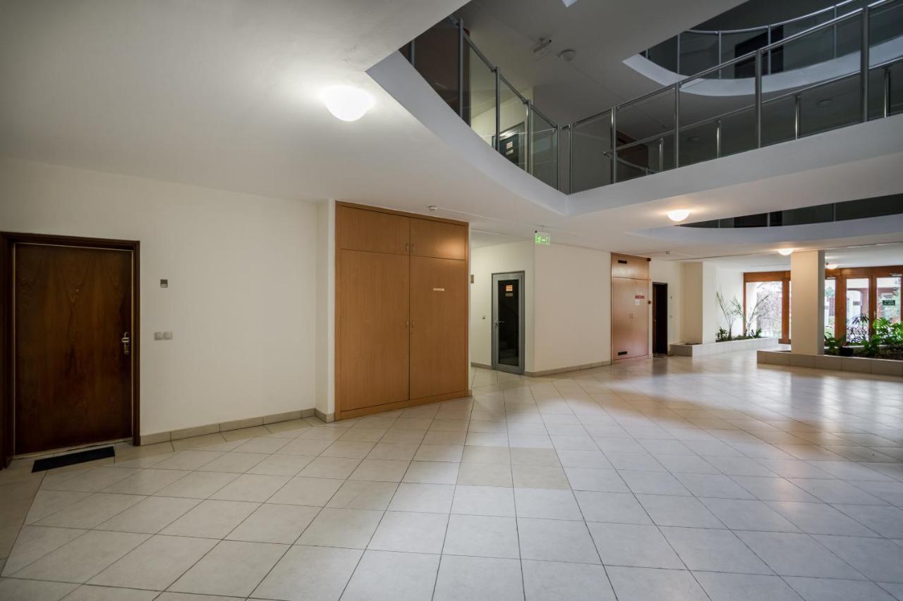 Apartment Downtown Karpat 9 — Photos 3